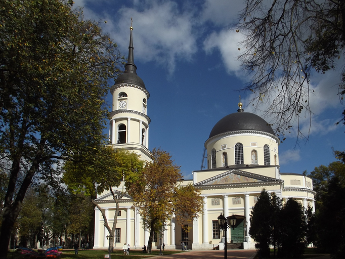 Троицкий кафедральный собор)